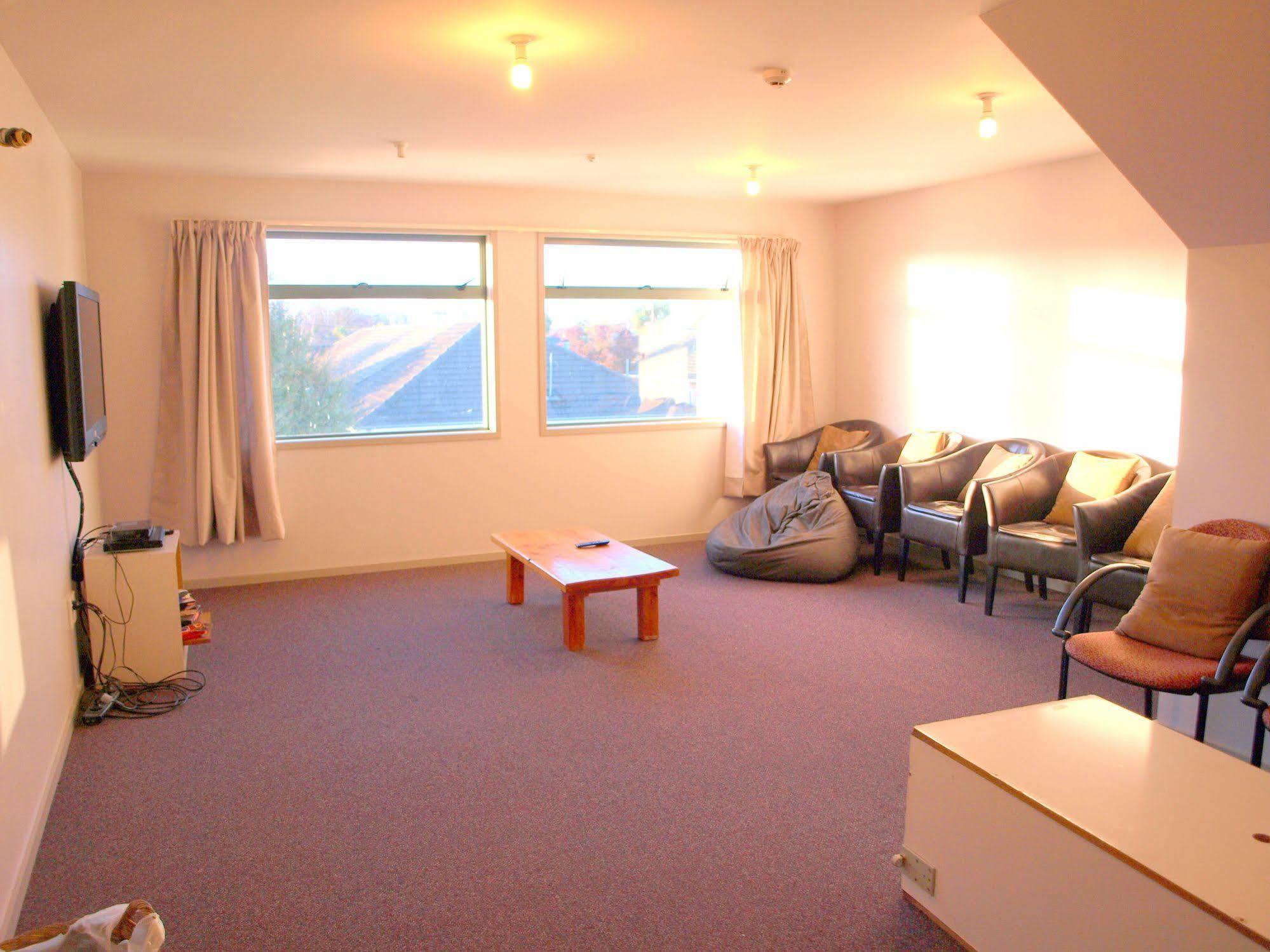 Kiwi House Hostel Christchurch Exterior photo
